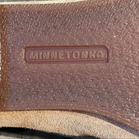 Minnetonka Brown Suede Women’s Thunderbird Beaded Moccasin Size 7 - Picture 11 of 12